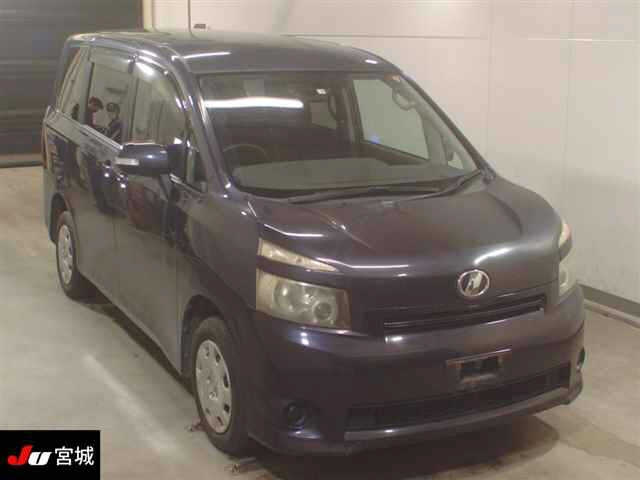 TOYOTA VOXY 2007