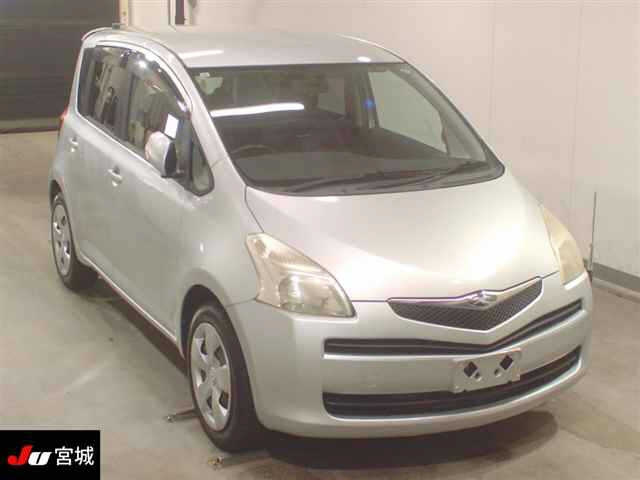 TOYOTA RACTIS 2005