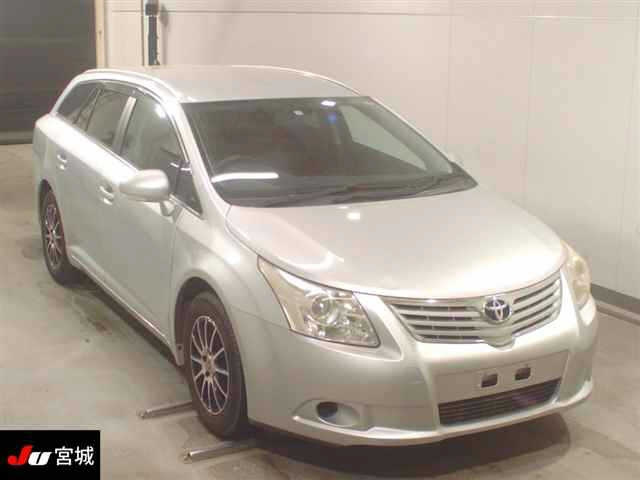 TOYOTA AVENSIS WAGON 2011