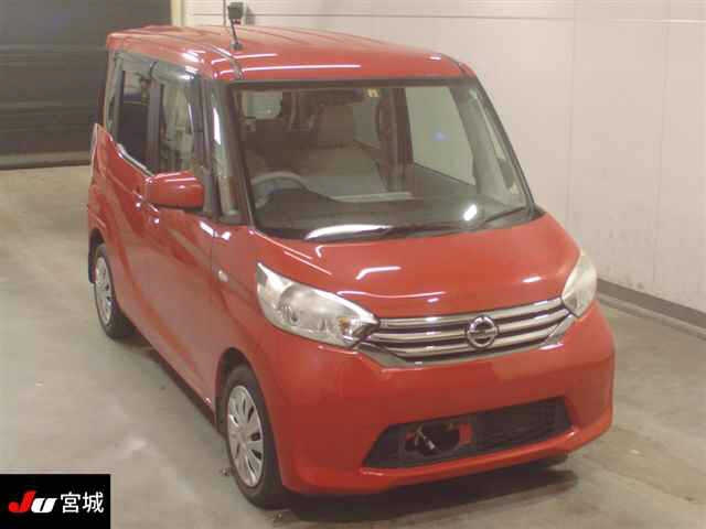 NISSAN DAYZ ROOX