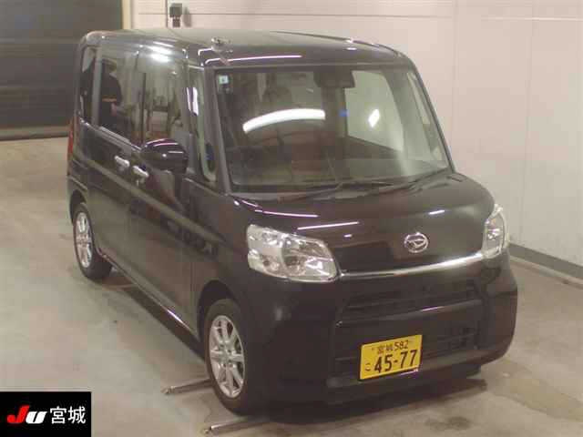 DAIHATSU TANTO 2019