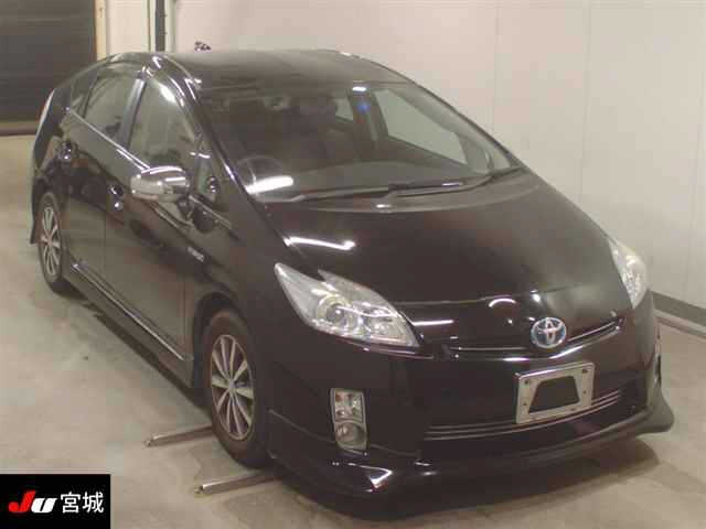 TOYOTA PRIUS 2011