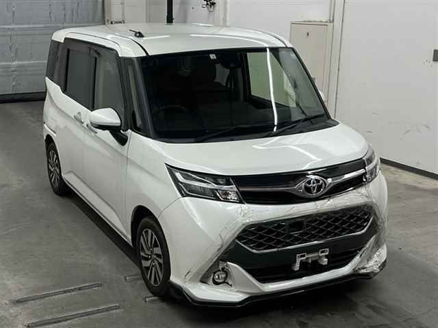 TOYOTA TANK 2018