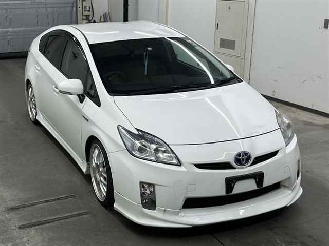 TOYOTA PRIUS 2010