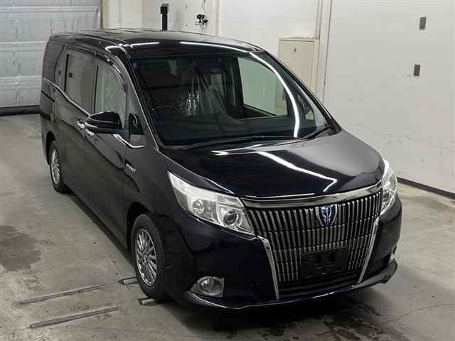 TOYOTA ESQUIRE 2017