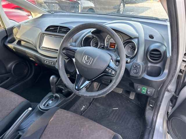 HONDA FIT SHUTTLE 2015