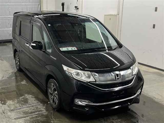 HONDA STEP WAGON 2015