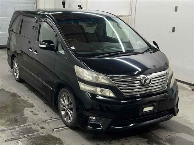 TOYOTA VELLFIRE 2010