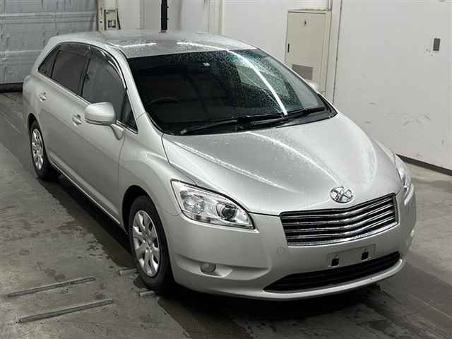 TOYOTA MARK X ZIO 2010