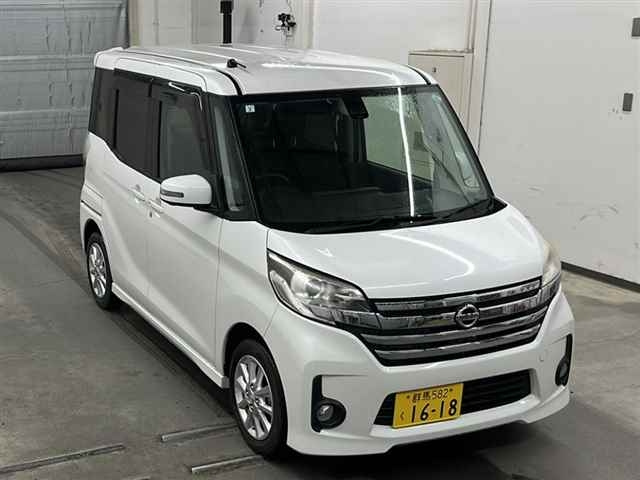 NISSAN DAYZ ROOX 2015