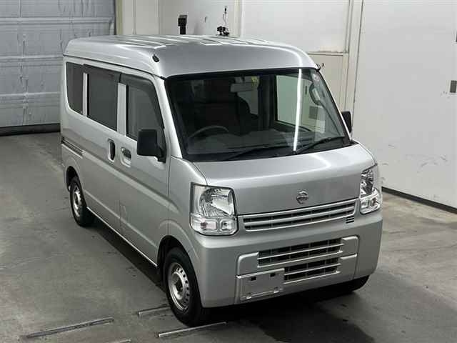 NISSAN CLIPPER VAN 2018