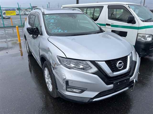 NISSAN X-TRAIL 2018