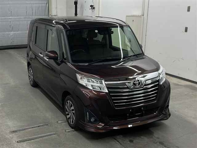 TOYOTA ROOMY 2020