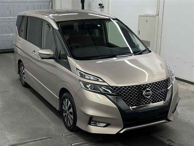 NISSAN SERENA 2018