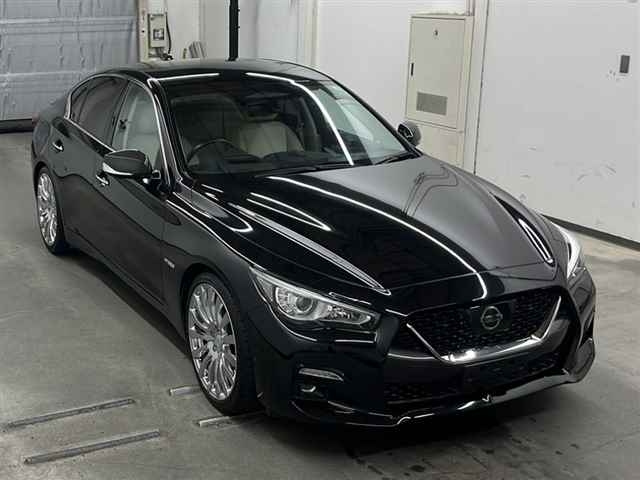 NISSAN SKYLINE 2019