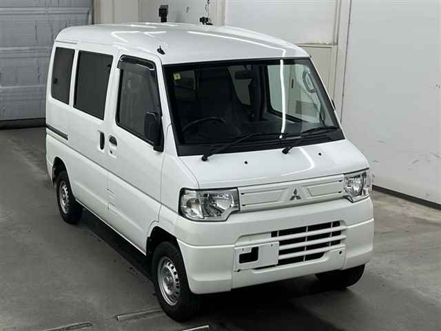 MITSUBISHI MINICAB MIEV