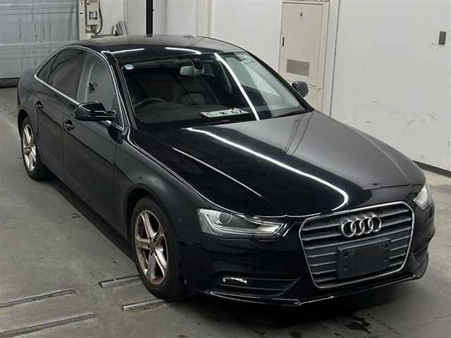 AUDI A4 2013