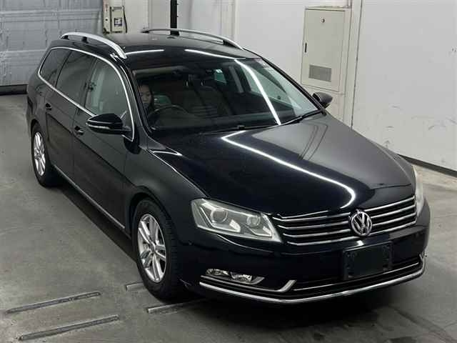 VOLKSWAGEN PASSAT VARIANT 2014