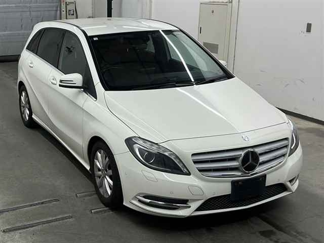 MERCEDES BENZ B CLASS 2014