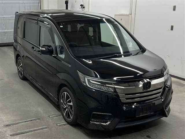 HONDA STEP WAGON 2022