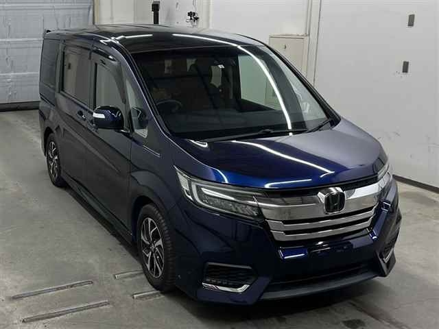 HONDA STEP WAGON 2018