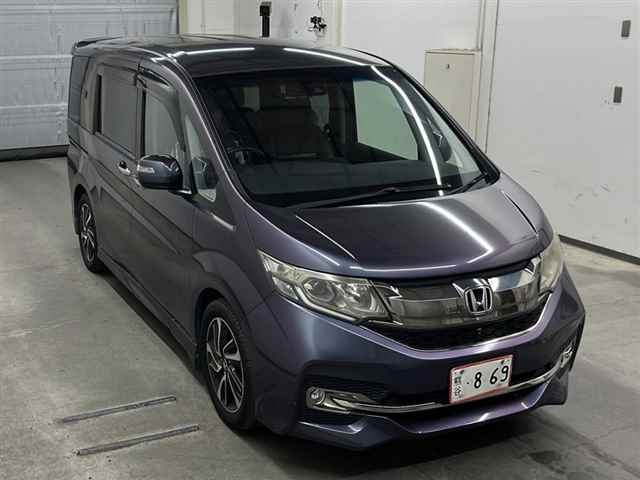 HONDA STEP WAGON 2015