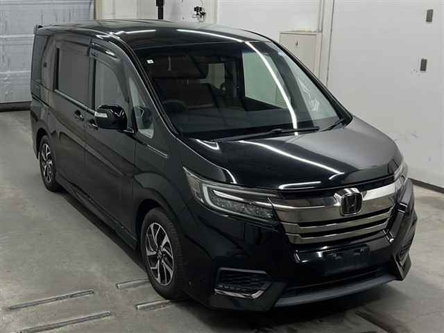 HONDA STEP WAGON 2018