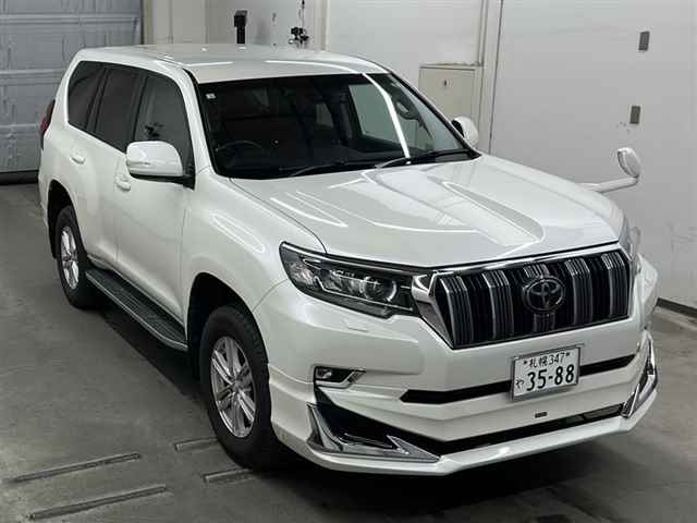 TOYOTA LAND CRUISER PRADO 2020