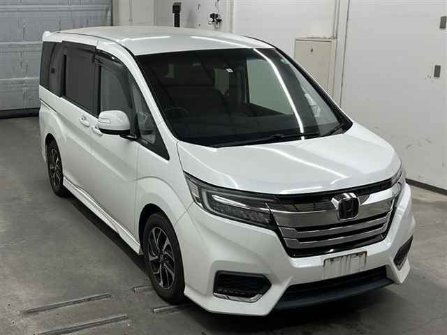 HONDA STEP WAGON 2018