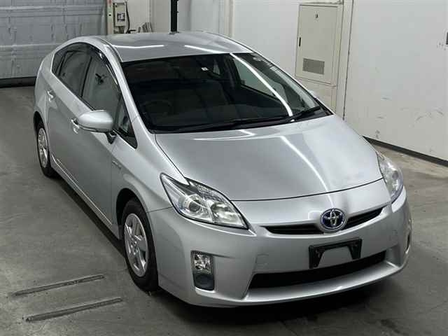TOYOTA PRIUS 2010