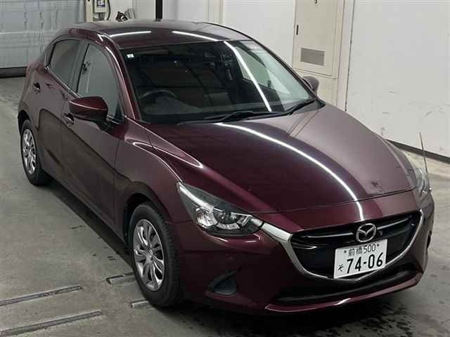 MAZDA DEMIO 2019