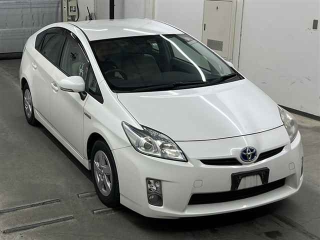 TOYOTA PRIUS 2010