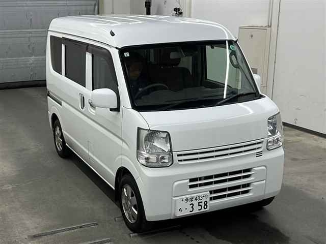 MITSUBISHI MINICAB VAN 2018