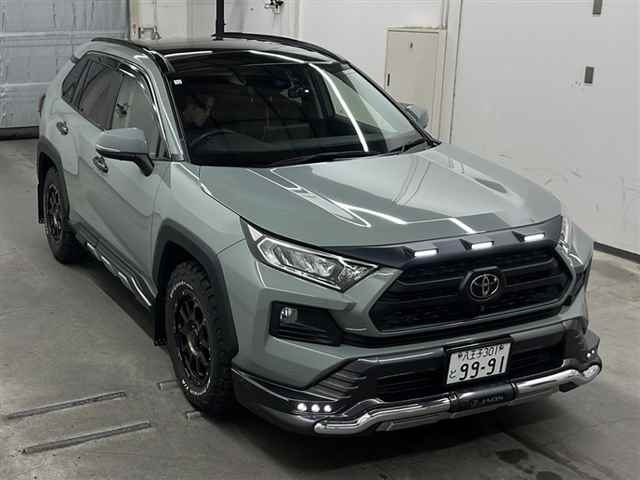 TOYOTA RAV4 2020