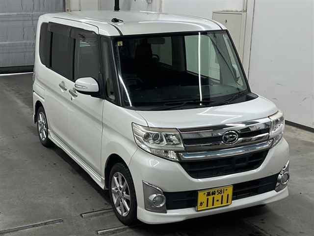DAIHATSU TANTO 2014