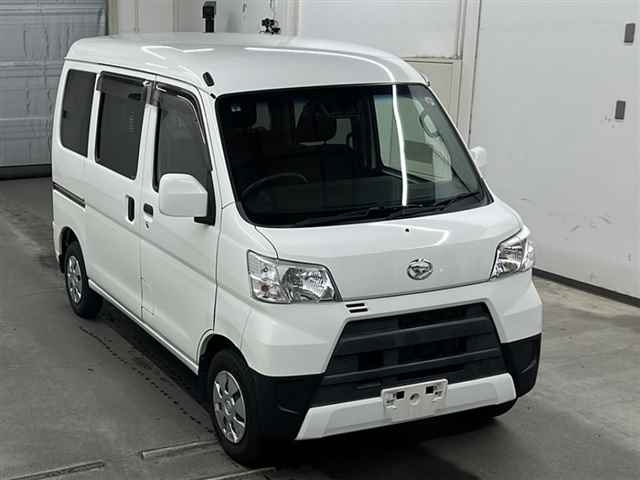 DAIHATSU HIJET VAN 2019