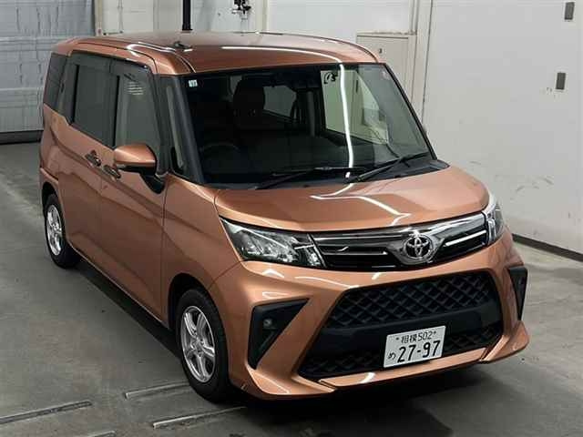 TOYOTA ROOMY 2020