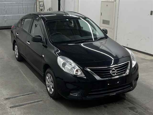 NISSAN LATIO