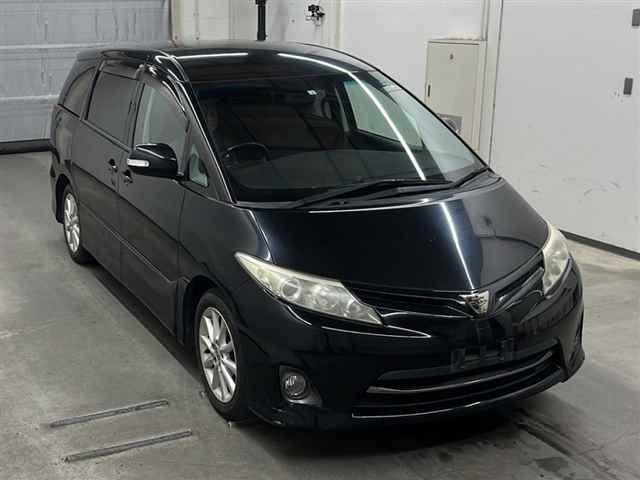 TOYOTA ESTIMA 2010