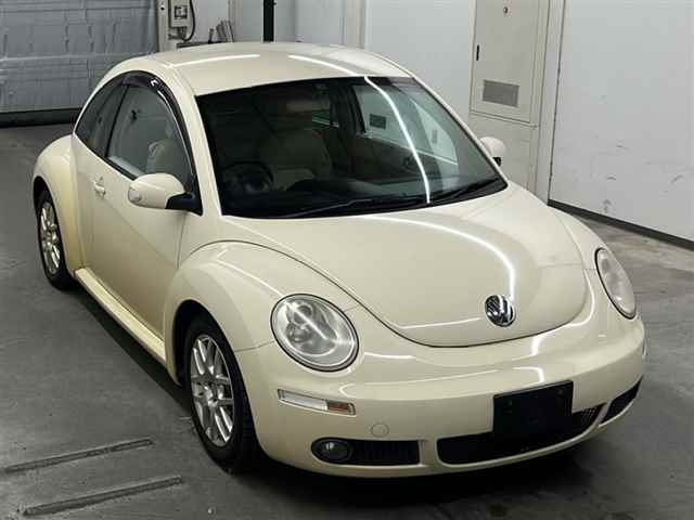 VOLKSWAGEN NEW BEETLE 2006