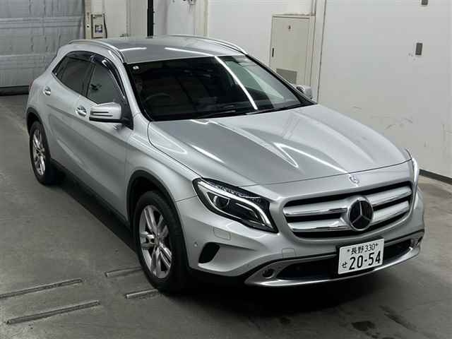 MERCEDES BENZ GLA CLASS 2015