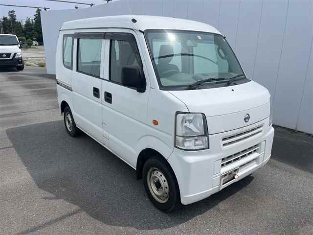 NISSAN CLIPPER VAN 2015