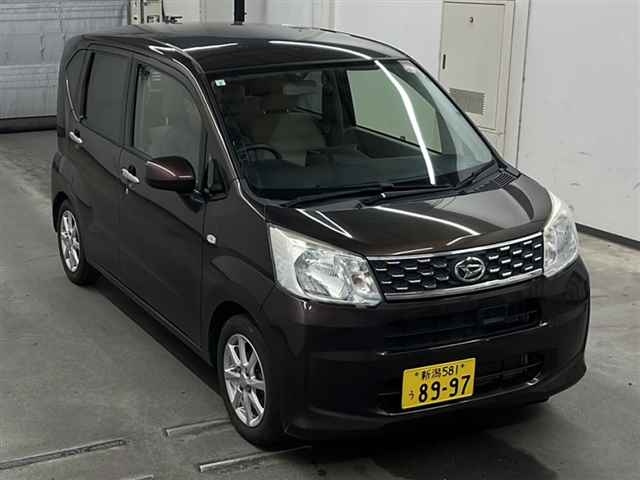 DAIHATSU MOVE 2015