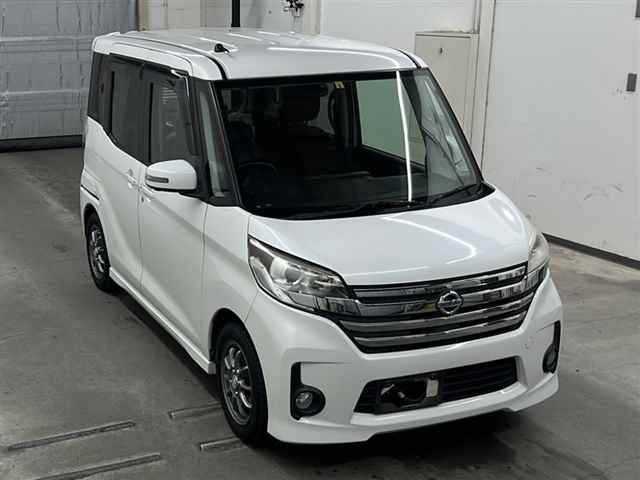 NISSAN DAYZ ROOX 2014