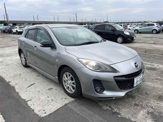 MAZDA AXELA 2013