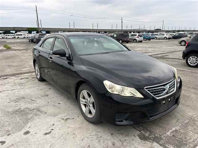 TOYOTA MARK X 2010