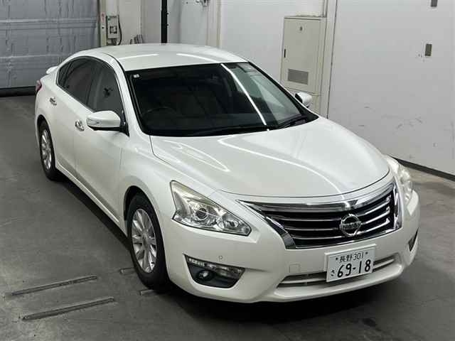 NISSAN TEANA 2016