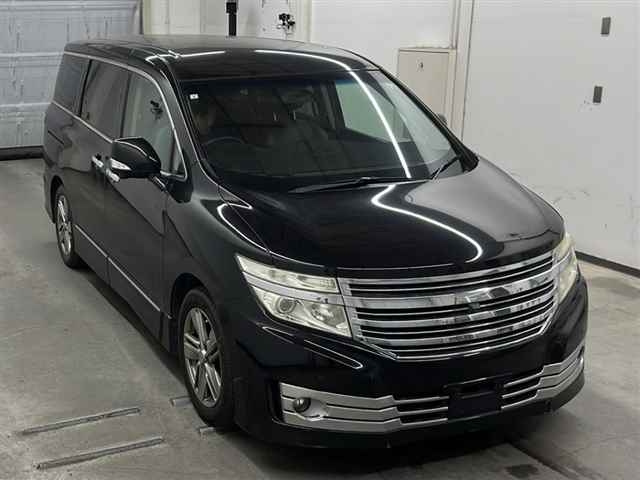 NISSAN ELGRAND 2011