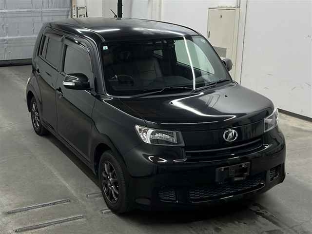 TOYOTA BB 2009