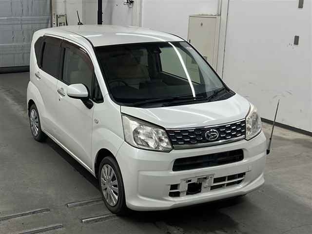 DAIHATSU MOVE 2015